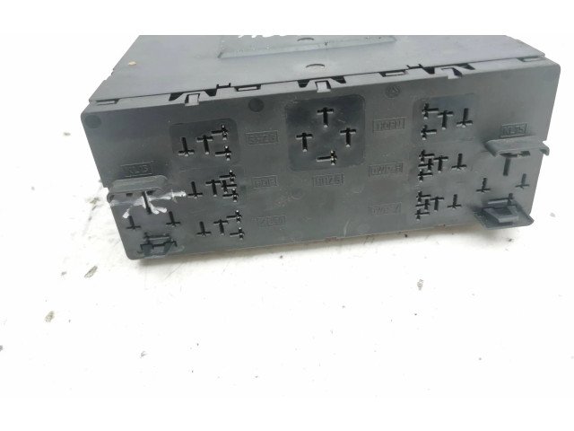 Pojistková skříňka 3C8937049D Volkswagen Tiguan 2008