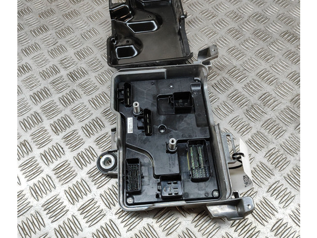 Блок комфорта 158399101C, 149732400G Tesla Model 3