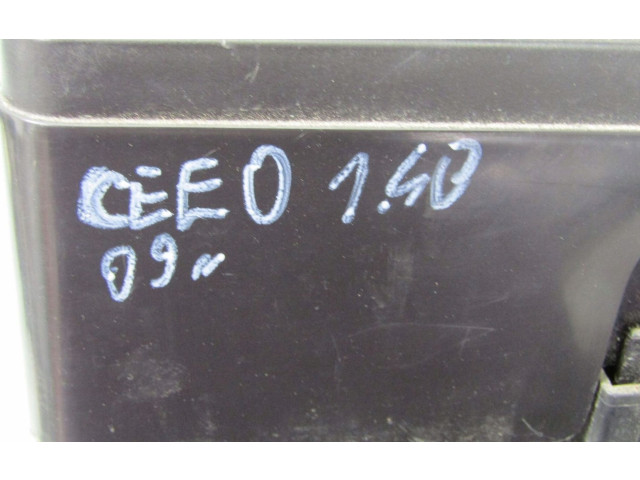 Блок предохранителей  919501H020   KIA Ceed    