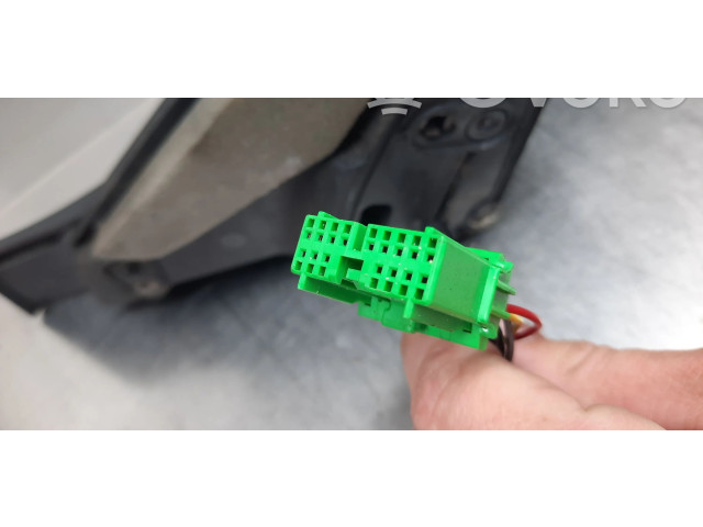 Зеркало электрическое Volvo V70 2005 - 2008 года