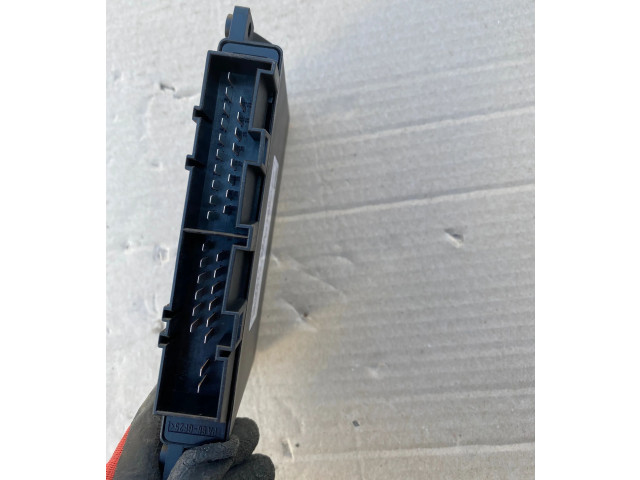 Блок управления коробкой передач A0015452616, A0074482610 Mercedes-Benz C W204