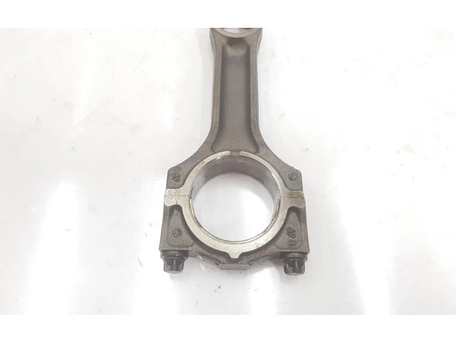 Шатун 204D1 2247518, 11242247518 BMW 3 E46