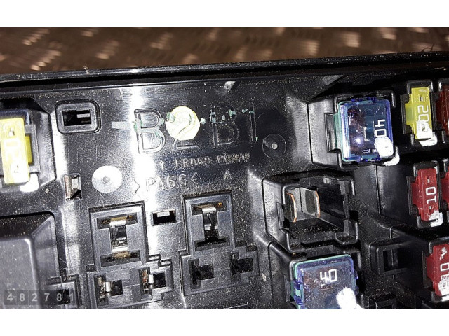 Блок предохранителей PR06900000 Mitsubishi L200