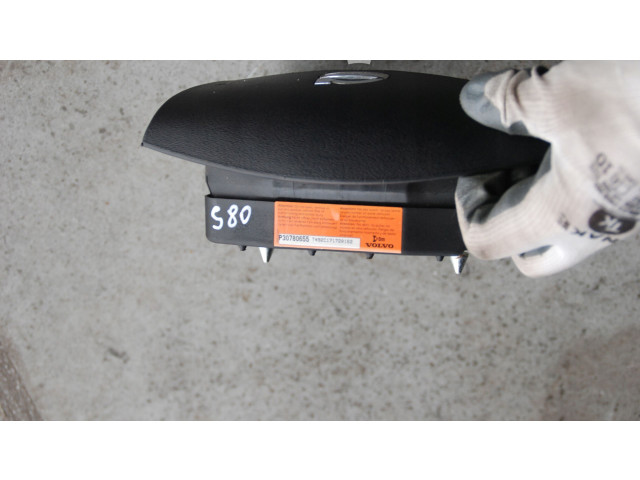 Подушка безопасности водителя P30780655, 185KM Volvo S80