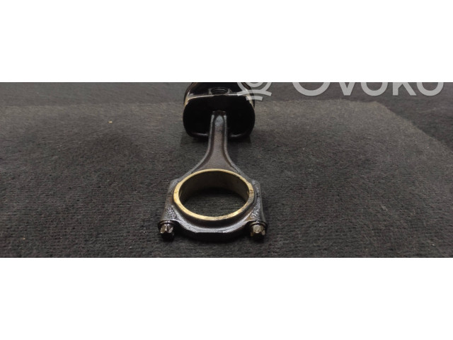 Поршень 84L103 Audi A6 S6 C6 4F