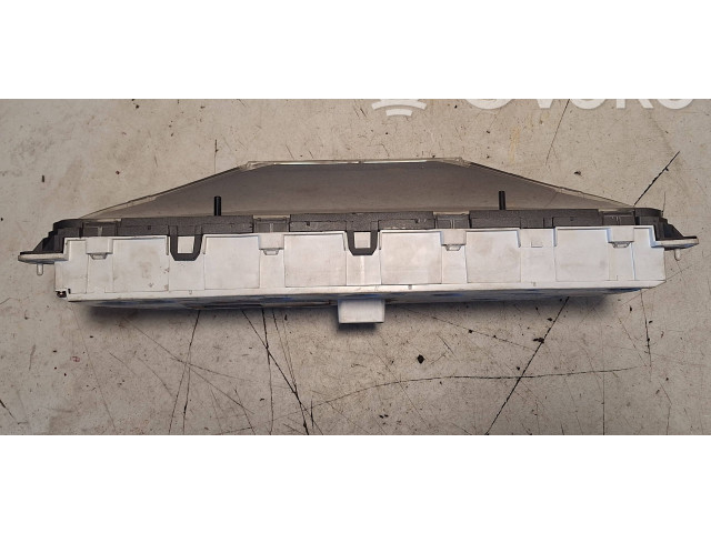 Панель приборов 8602474, 9459821   Volvo V70       