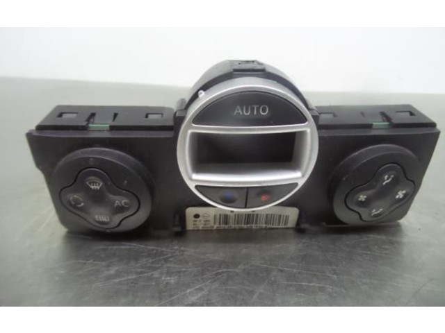 Блок управления климат-контролем 8200296683   Renault Clio III