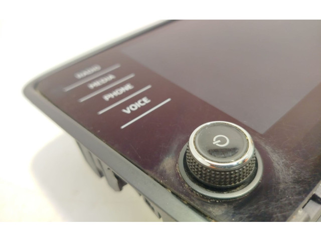 Дисплей    5E0919605N, 5E0919605NBIO   Skoda Octavia Mk3 (5E)