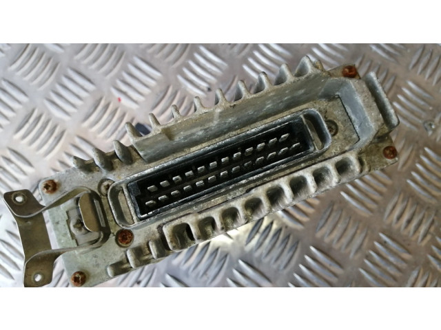 Блок управления двигателя 0280800282   Mercedes-Benz 190 W201