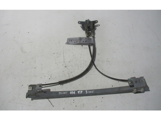 Zpětné zrcátko Peugeot 106 1992