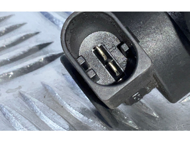 Топливный насос    04L130755D   Seat Leon (5F)