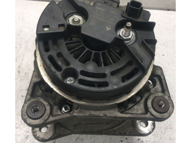 Генератор Renault Clio III