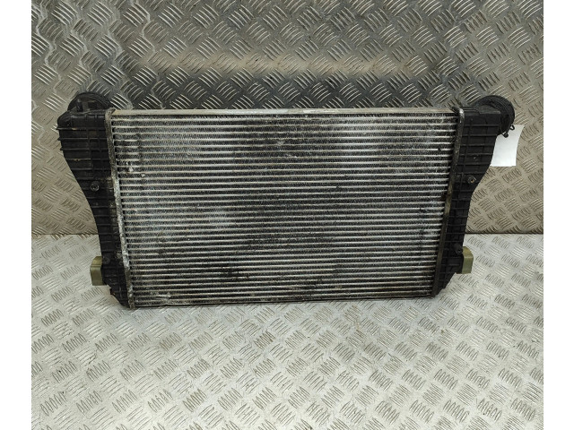 Интеркулер 1J0145803H Volkswagen Golf IV