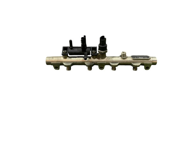 Vstřikovací lišta 0445214017, BOSCH Peugeot 807