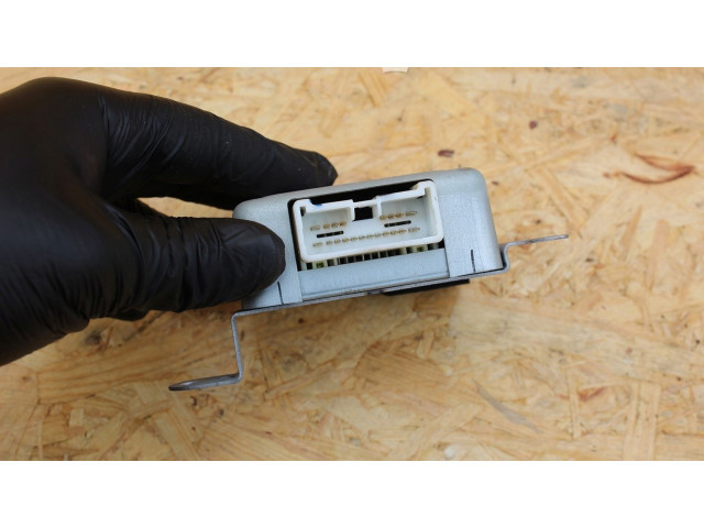 Блок управления 8996053010, IS200   Lexus IS 200-300