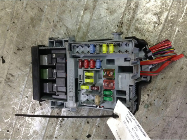 Pojistková skříňka Chevrolet Cruze 2009