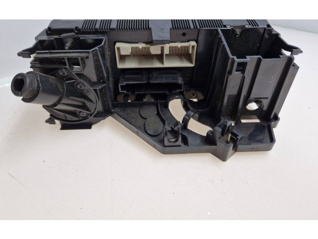 Блок управления климат-контролем 1K0820047HB   Volkswagen PASSAT B6