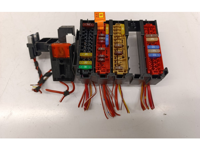 Блок предохранителей 4K0971845   Audi A6 S6 C8 4K    