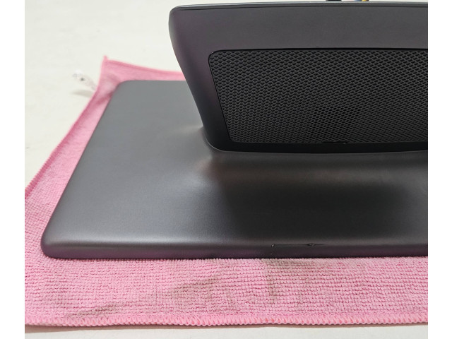 Дисплей 151677900C Tesla Model Y