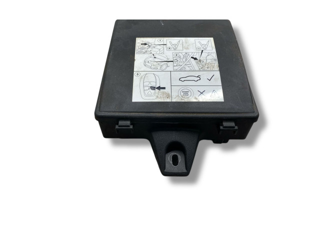 Блок предохранителей 518992102, AW9314A073AD Jaguar XJ X351