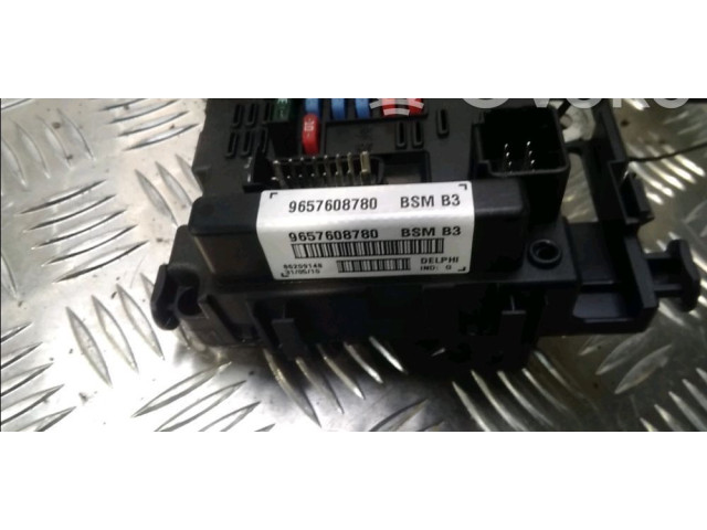 Блок предохранителей Citroen Xsara Picasso