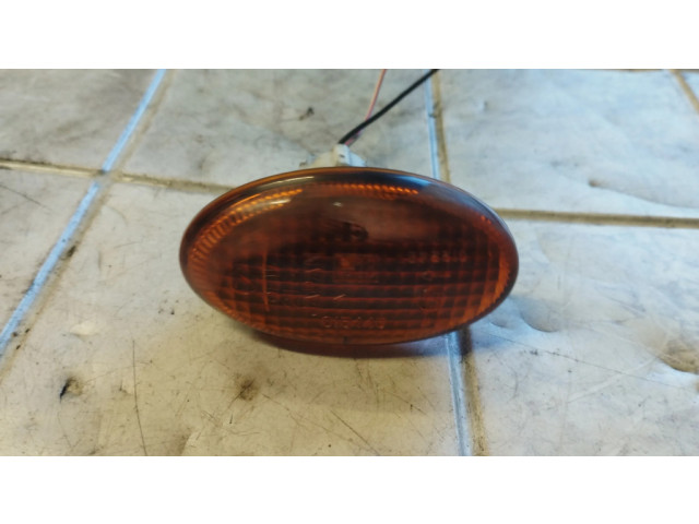 Поворотный фонарь крыла