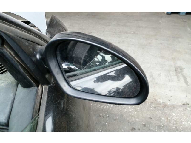 Зеркало (управляемое электричеством)