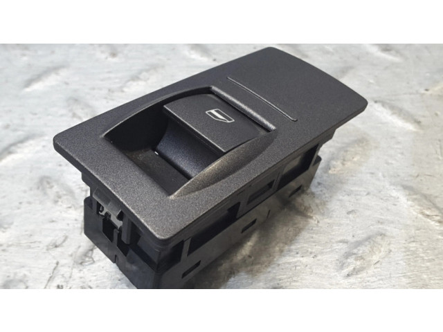 Включатель электрических окон