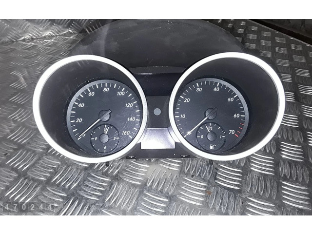 Přístrojová deska Mercedes-Benz SLK AMG R170 2007 A1715403347