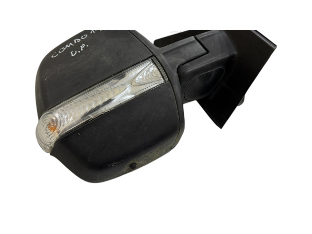 Зеркало электрическое Opel Combo D 2011 - 2017 года