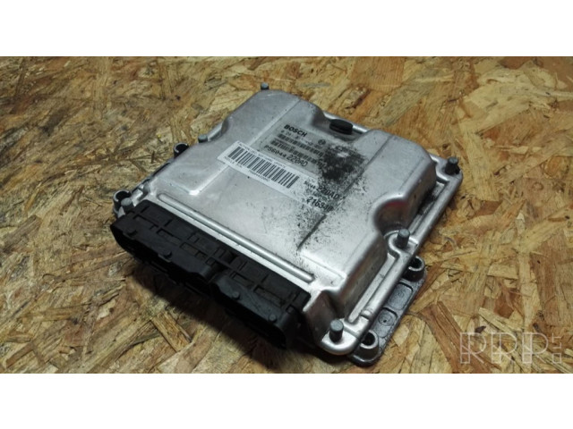 Блок управления двигателя P56044220AD Jeep Cherokee