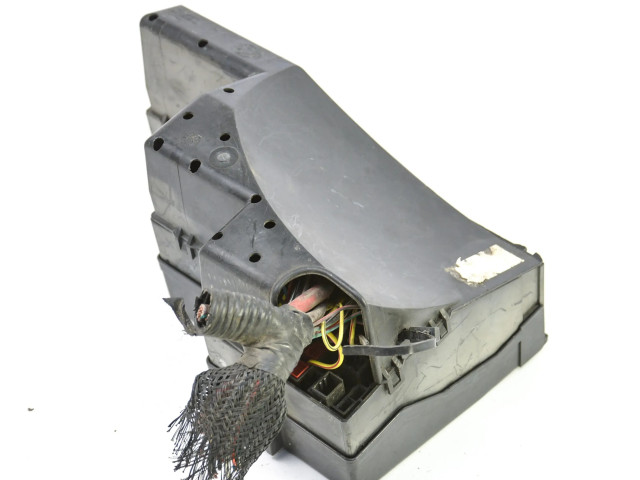 Блок предохранителей 7154-3276, 2R8T14A003EB Jaguar S-Type