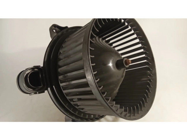 Вентилятор печки    0130115572, 0007907904   Ford Tourneo Custom