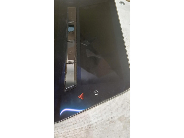 Дисплей    670274834   Maserati Grecale