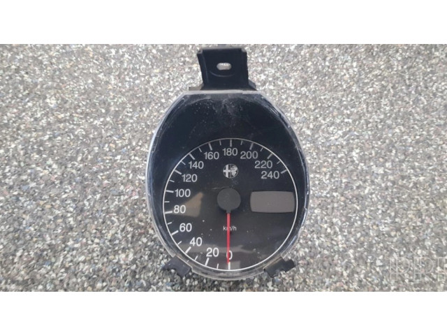 Панель приборов 156049820 Alfa Romeo 156