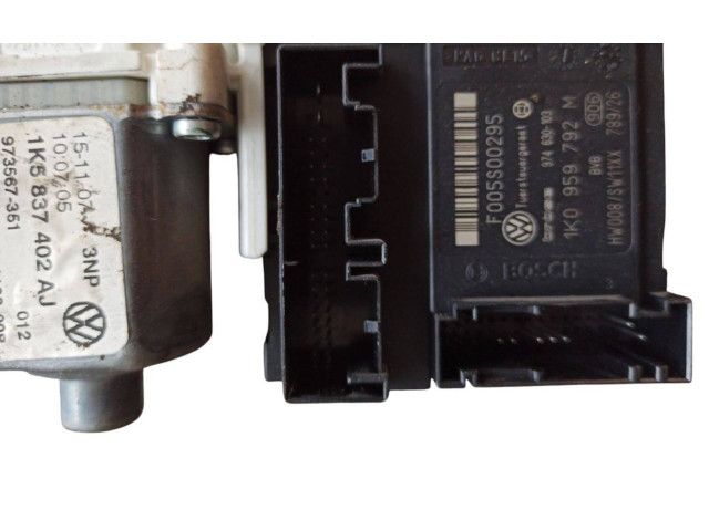 Передний двигатель механизма для подъема окон Volkswagen Jetta V  2005 - 2010 года 1K5837402AJ, 1K5839402      