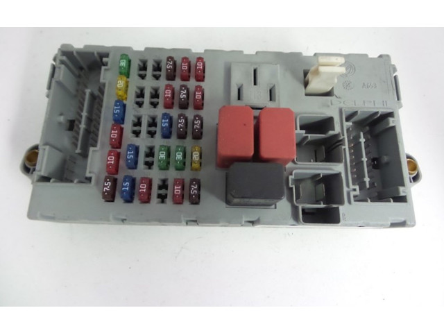   Pojistková skříňka    Fiat Punto (188) 2000