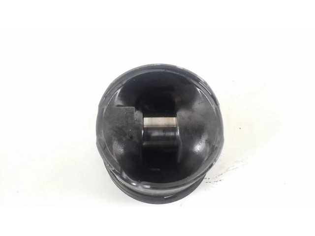 Píst A6420300617 Mercedes-Benz C W204 pro naftový motor 3.0 OM 642.961