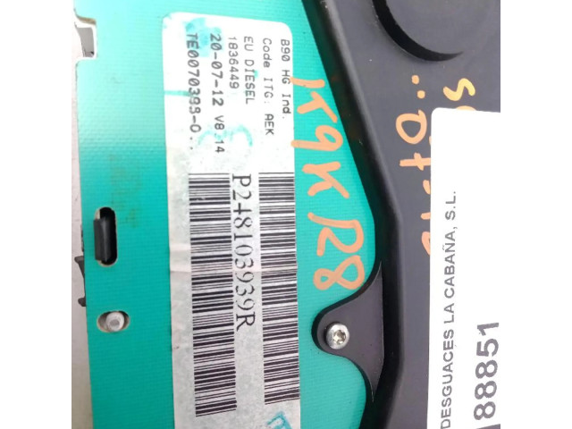 Панель приборов Dacia Logan I