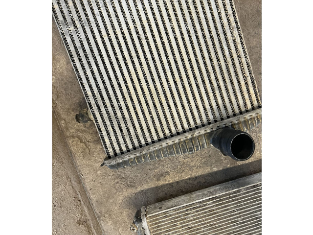 Радиатор интеркулера 8ML376746231, 8ML37674623 Peugeot 607