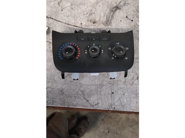 Блок управления климат-контролем 77365668   Fiat Punto (199)