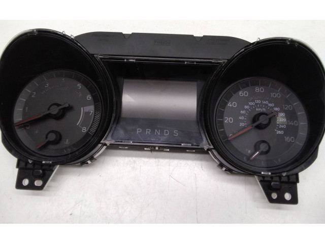 Přístrojová deska Ford Mustang VI 2017 GR3T10849EG