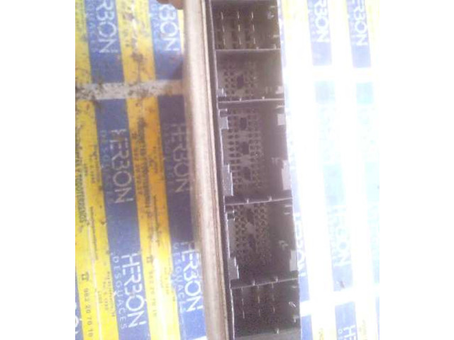 Блок управления двигателя 0281010039 Mercedes-Benz A W168