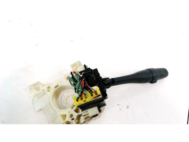 Ручка стеклоочистителей Nissan Micra