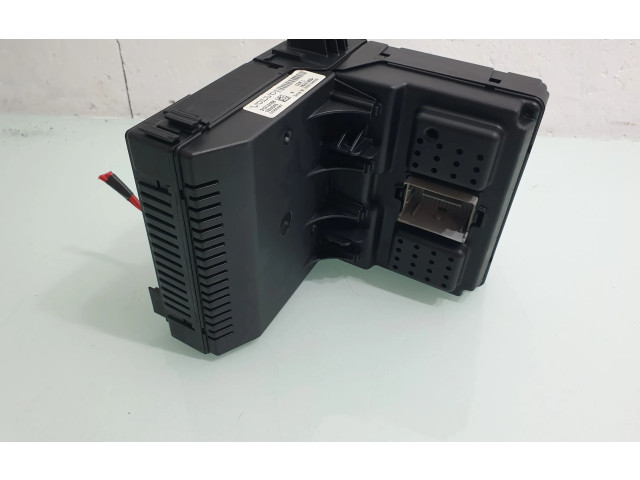 Pojistková skříňka 31314468 Volvo XC90 2011