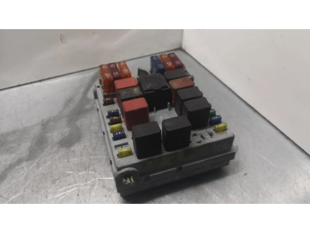 Блок предохранителей 46558760 Alfa Romeo 166