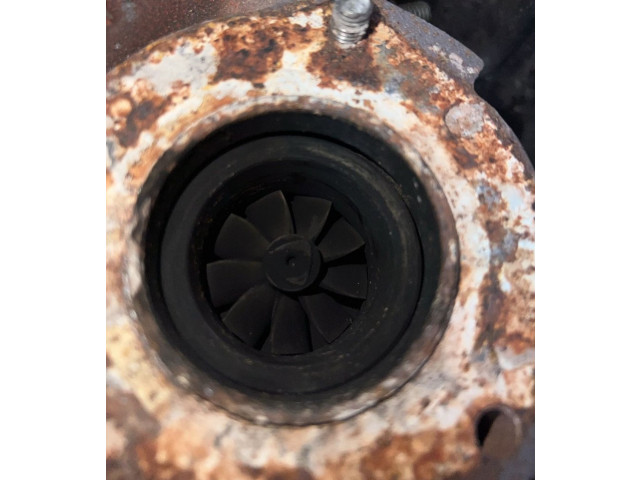 Turbodmychadlo Турбина 30757080, 30757080 Volvo XC70 D 5244 T5