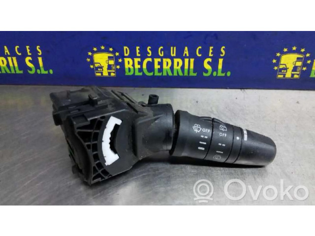 Ручка стеклоочистителей