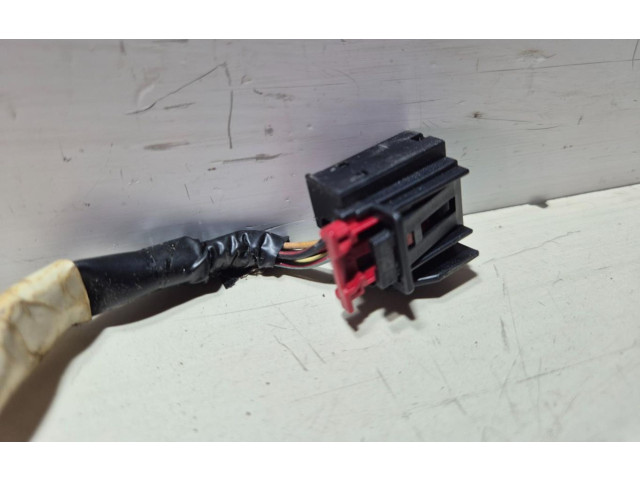 Зеркало электрическое Volkswagen Jetta V 2005 - 2010 года