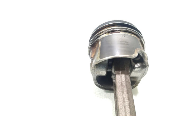  Поршень с шатуном DCXA 03LA  Skoda Superb B8 (3V)  